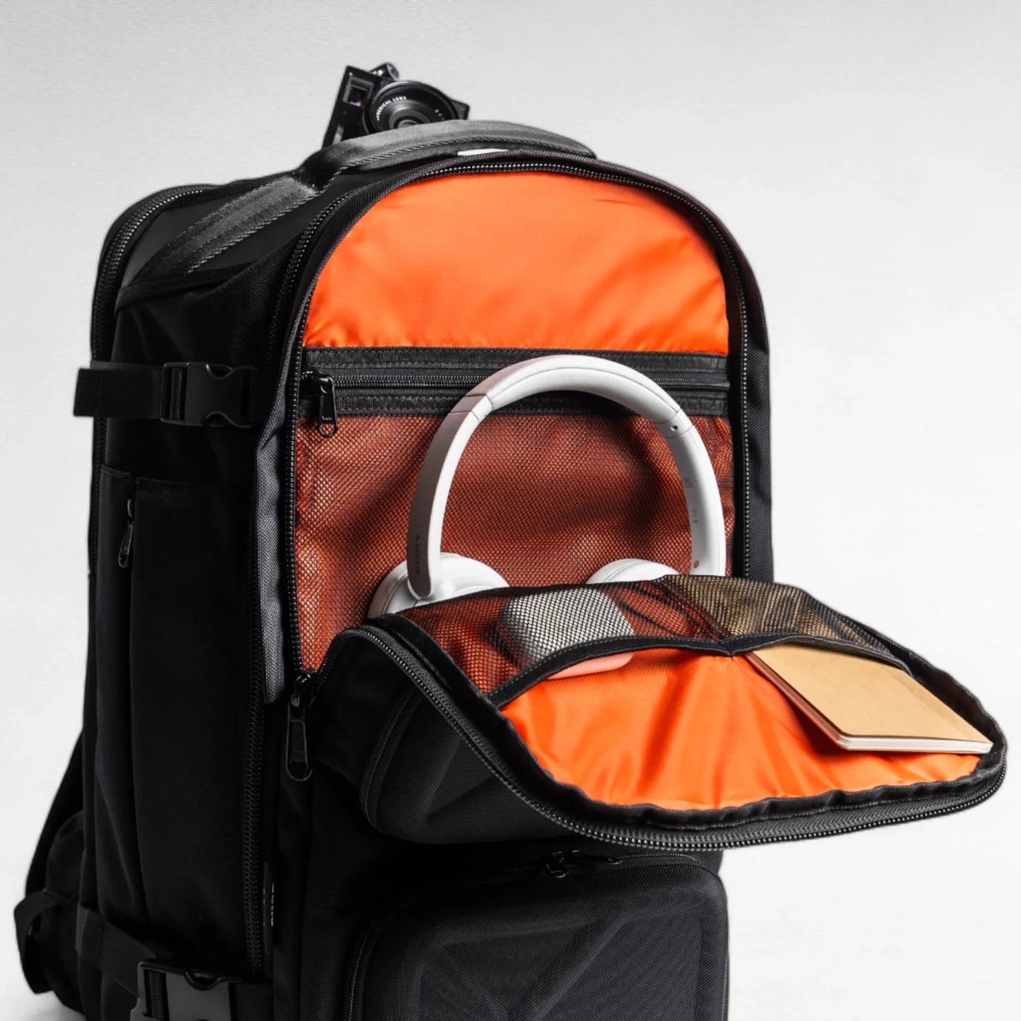 Oono Backpack V2 36L with Detachable Waist Bag